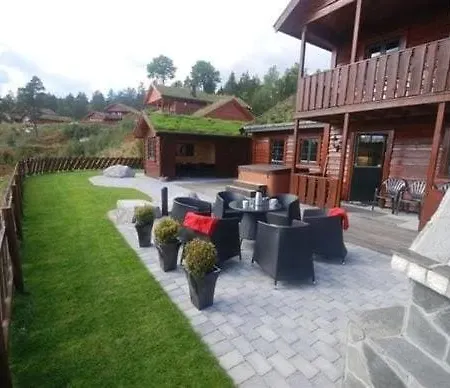 Dom wakacyjny Large Family - Spa, Fireplace, Nature &