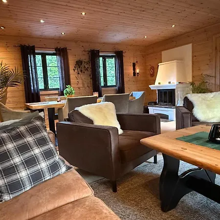 Dom wakacyjny Large Family - Spa, Fireplace, Nature & Heimdal