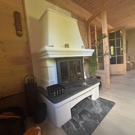 Large Family - Spa, Fireplace, Nature &