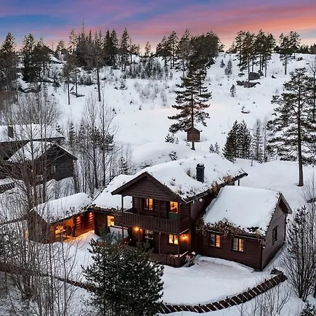 Large Family - Spa, Fireplace, Nature &