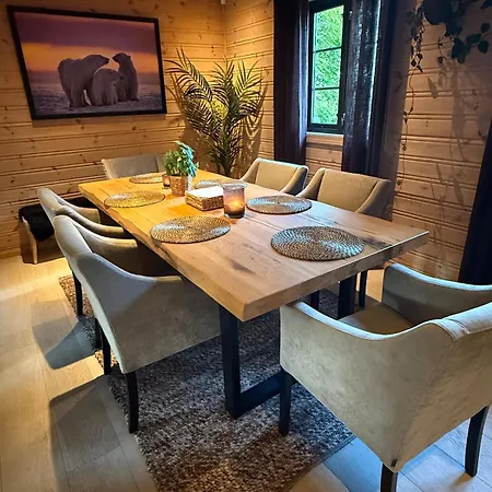 Large Family - Spa, Fireplace, Nature & Dom wakacyjny Heimdal